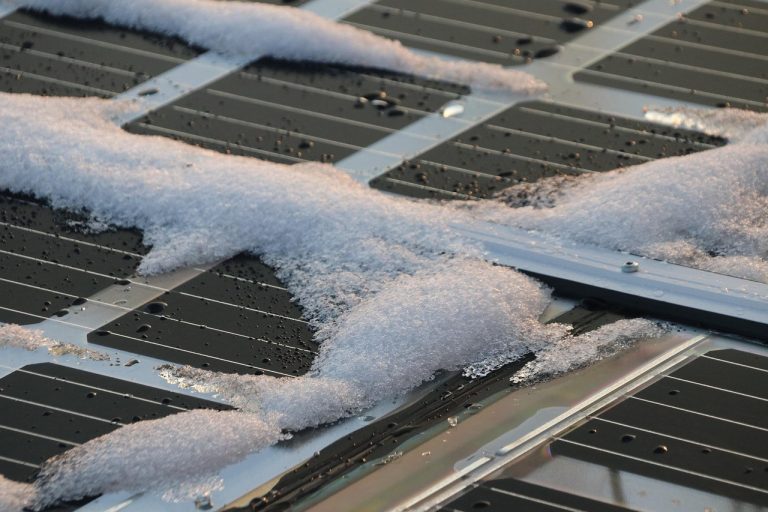 Suisse : 43 % d&rsquo;électricité solaire produite en hiver grâce à ce projet