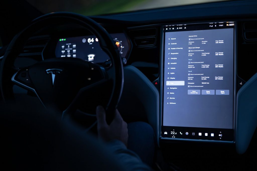 Innovation & tech — repères sur l'automobile en France (2026)