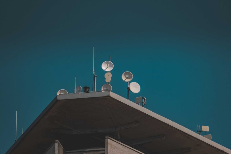Comment fonctionne un satellite : guide pratique