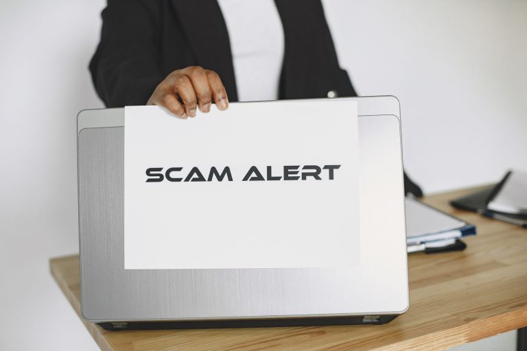 Fraudes sur Booking : quelles conséquences pour vos réservations ?
